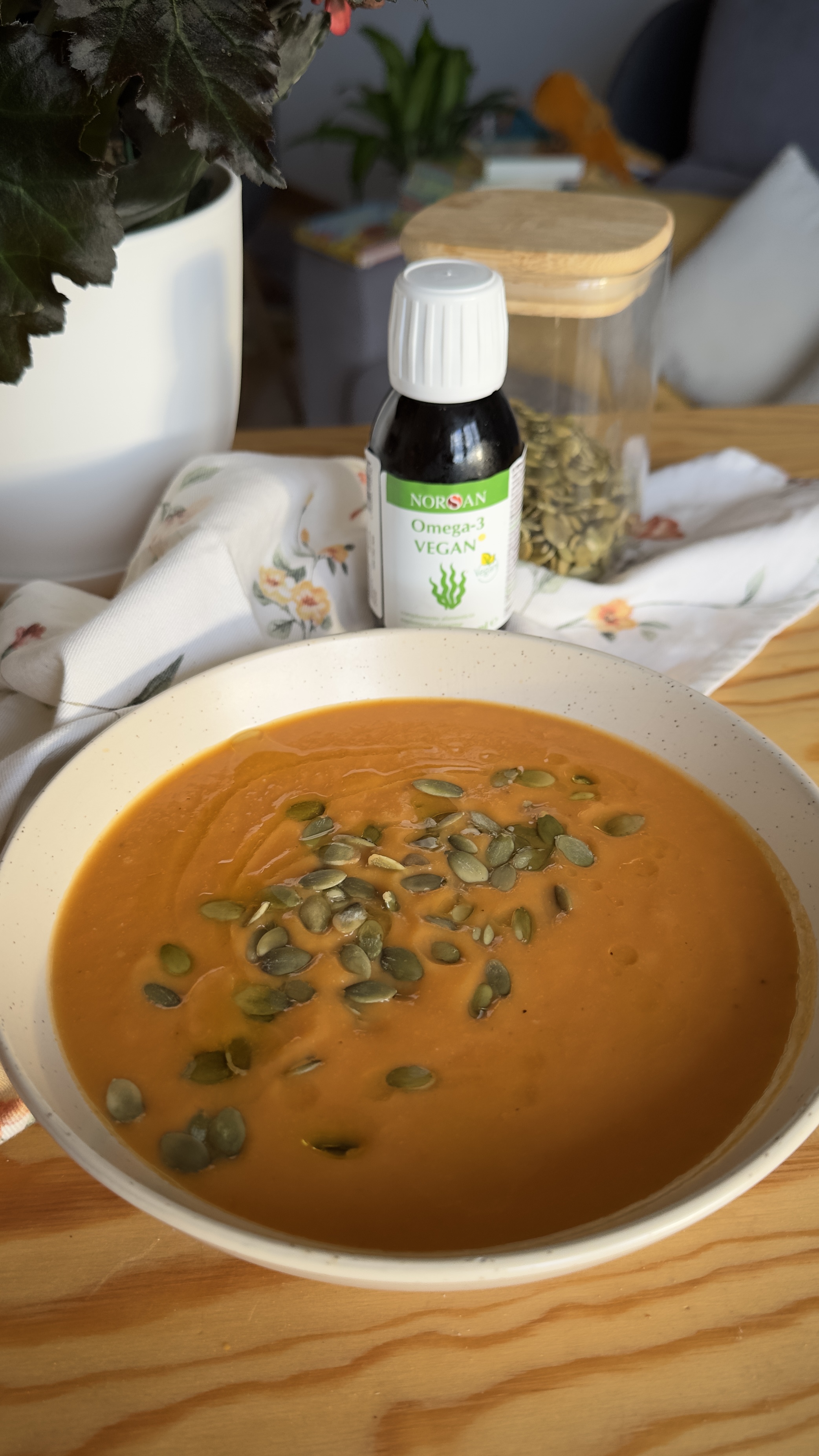 Crema de verduras otoñal con Omega-3